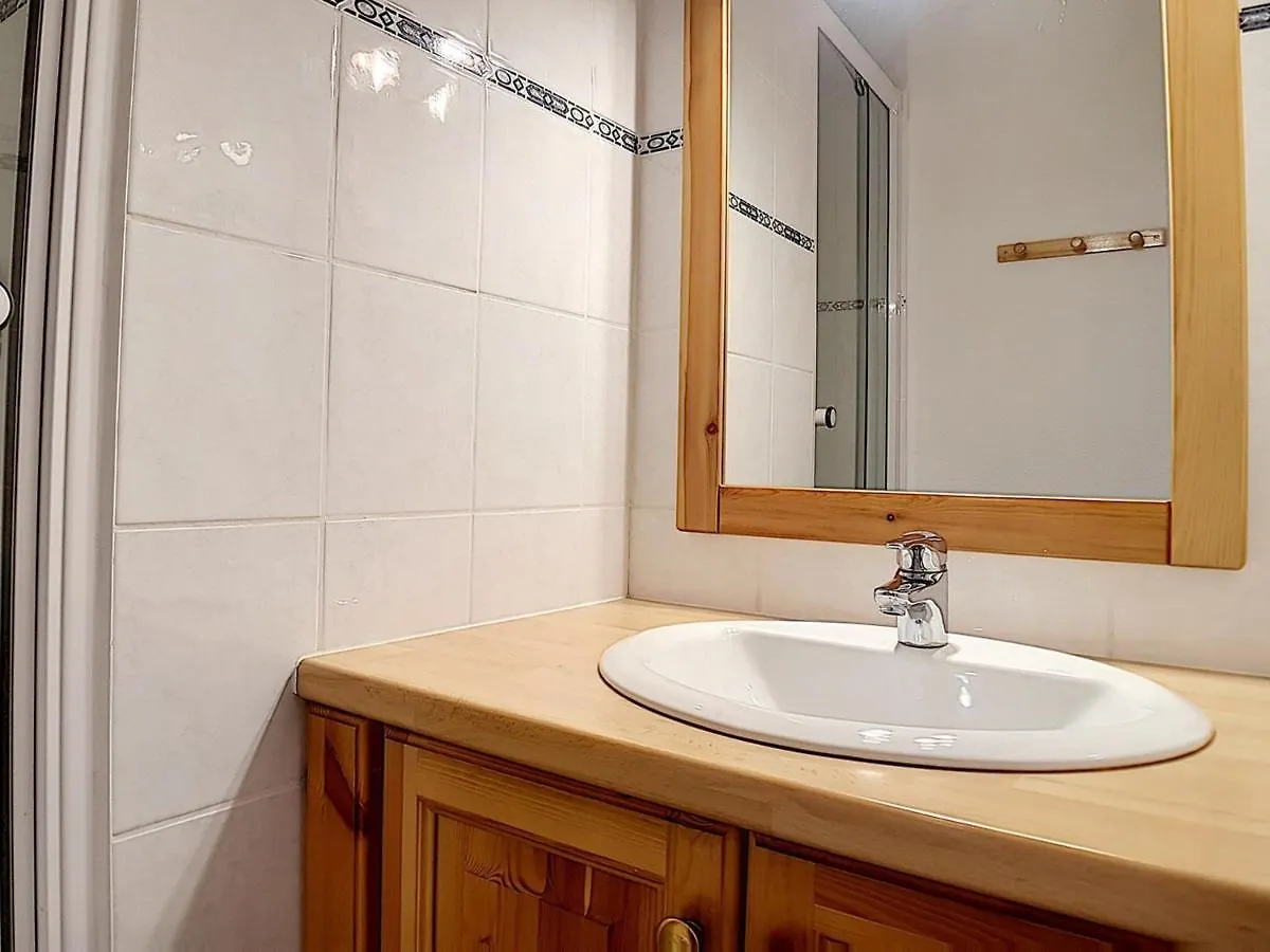 Appartement Lumineux Au Pied Des Pistes Avec Balcon - 4 Pers, Renove, 3 Flocons, Cuisine Equipee - Fr-1-344-977 圣马丁德贝尔维尔 公寓